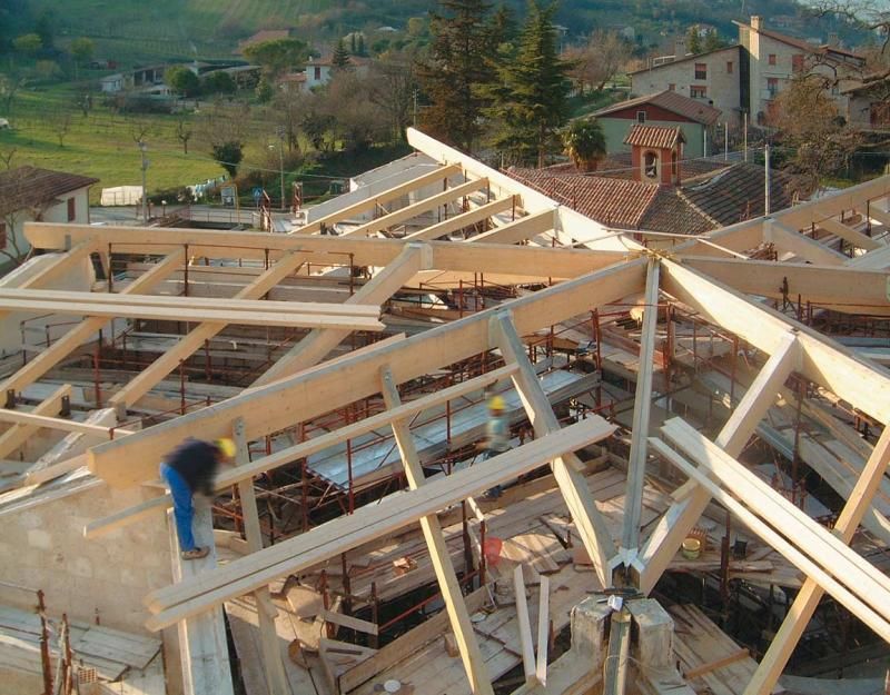 Edifici Pubblici (scuole, chiese) in legno COSTANTINI LEGNO - L.A. COST Santa Maria della Pace