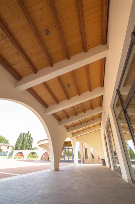 Edifici Pubblici (scuole, chiese) in legno COSTANTINI LEGNO - L.A. COST Chiesa di San Pio