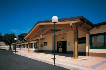 Edificio Pubblico (scuola, chiesa) in Legno Scuola di Magliano COSTANTINI LEGNO - L.A. COST