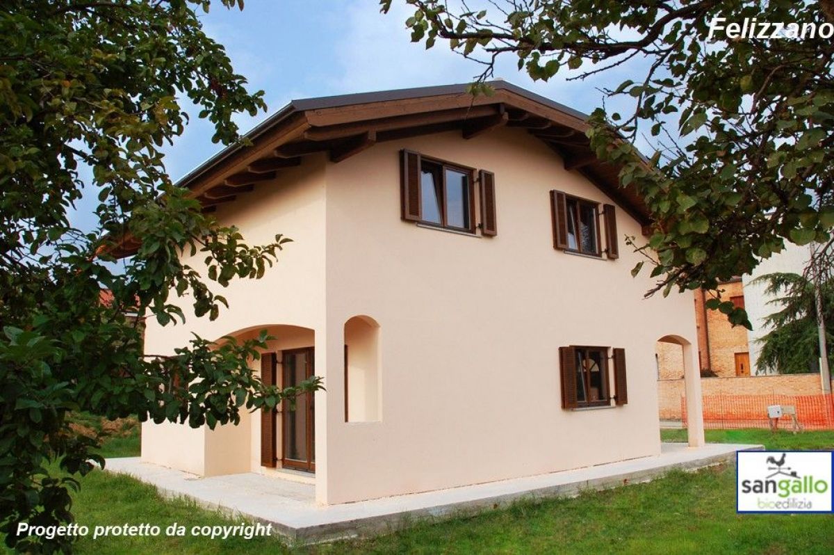 Case in legno Sangallo S.r.l. Casa in bioedilizia costruita su progetto /Felizzano (TO)