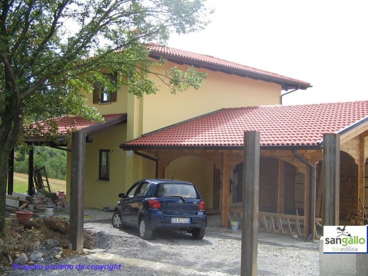 Case in legno Sangallo S.r.l. Casa in bioedilizia costruita su progetto / Torrotta