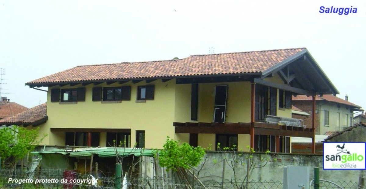 Case in legno Sangallo S.r.l. Casa in bioedilizia costruita su progetto / Saluggia