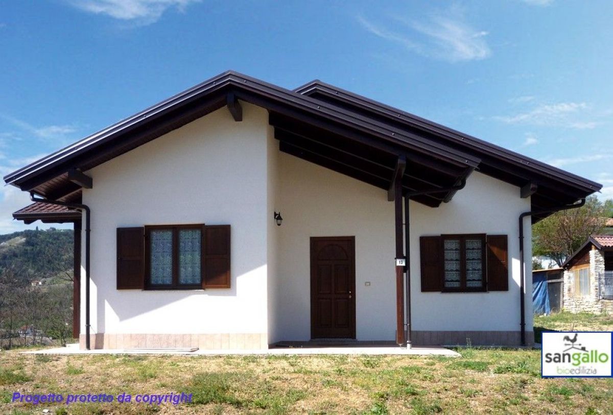 Case in legno Sangallo S.r.l. Casa in bioedilizia costruita su progetto /Cortemilia (CN)