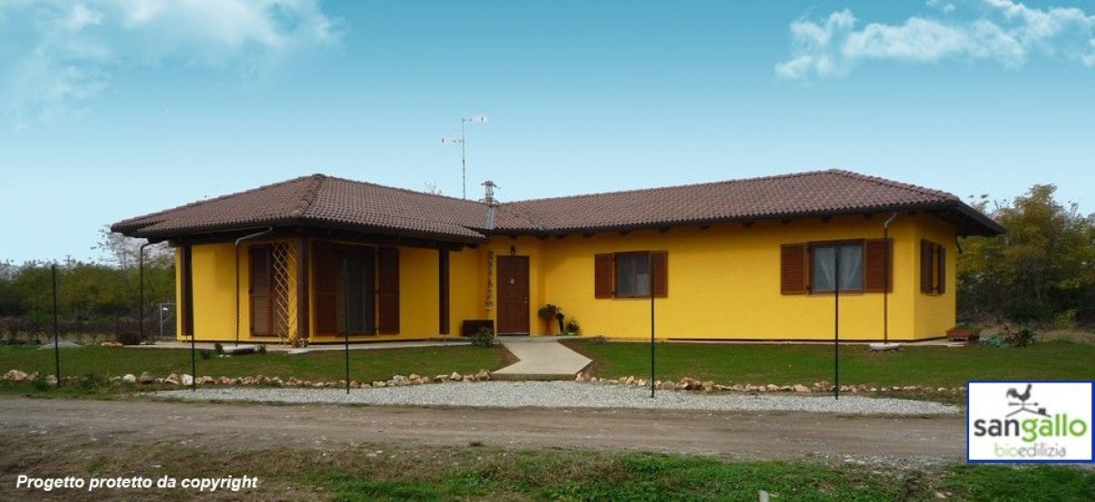 Case in legno Sangallo S.r.l. Casa in bioedilizia costruita su progetto /Trino (VC)