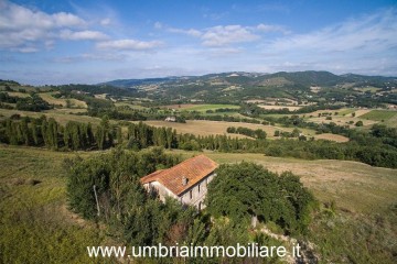 Rustico/Casale/Corte Todi 