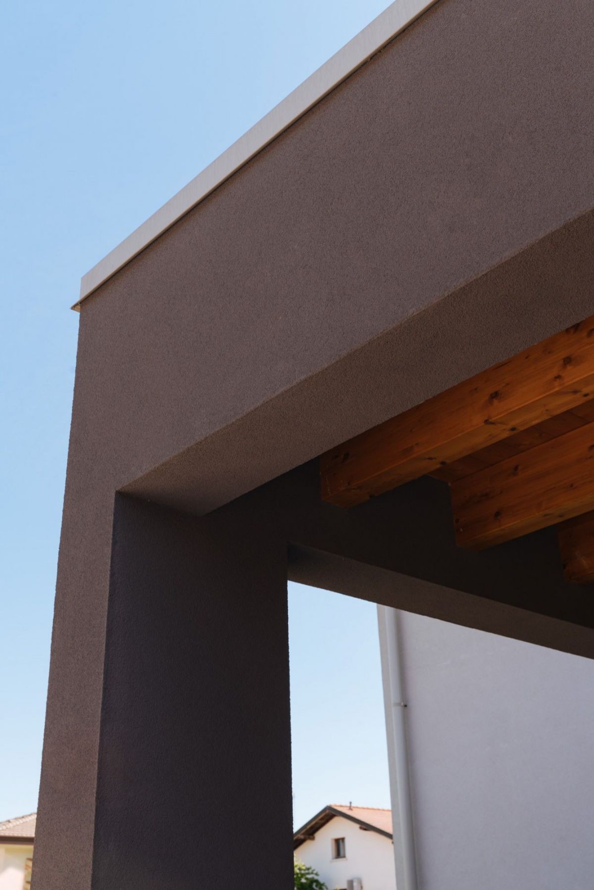 Case in legno Evoluthion CASA IN LEGNO CON AMPIO PORTICATO