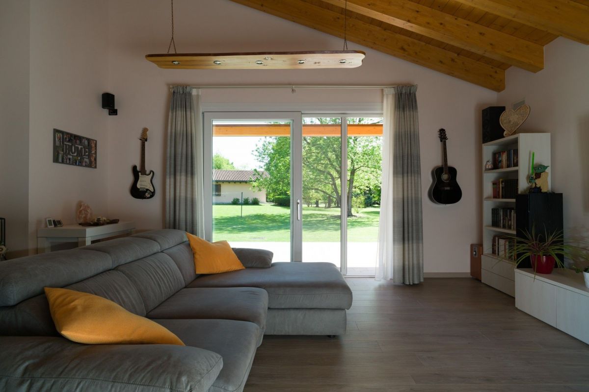 Case in legno Evoluthion UN'ELEGANTE VILLA CLASSICA IN LEGNO  