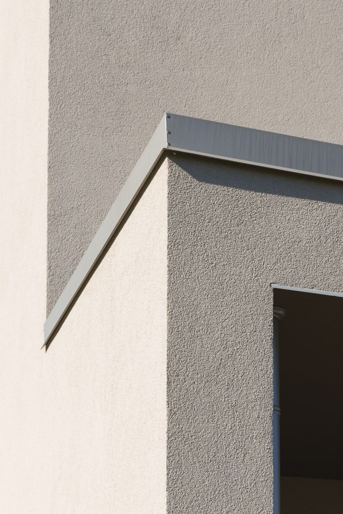 Case in legno Evoluthion UN EDIFICIO IN LEGNO SEMPLICE E COMPATTO