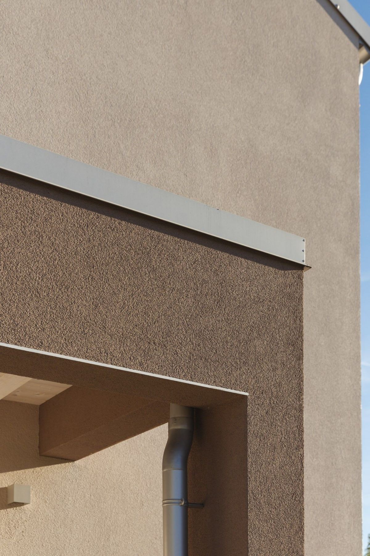 Case in legno Evoluthion UN EDIFICIO IN LEGNO SEMPLICE E COMPATTO