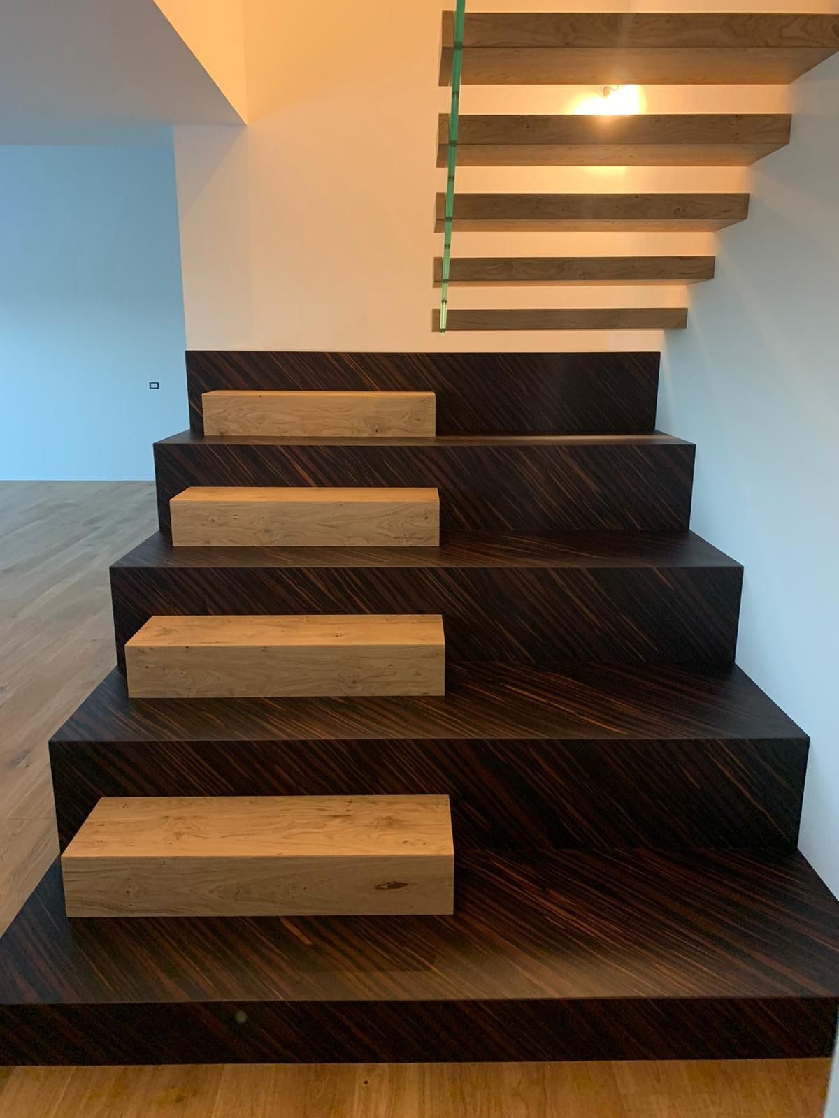 Case in legno Evoluthion  PASSIONE PER IL LEGNO IN QUESTA VILLA DI DESIGN