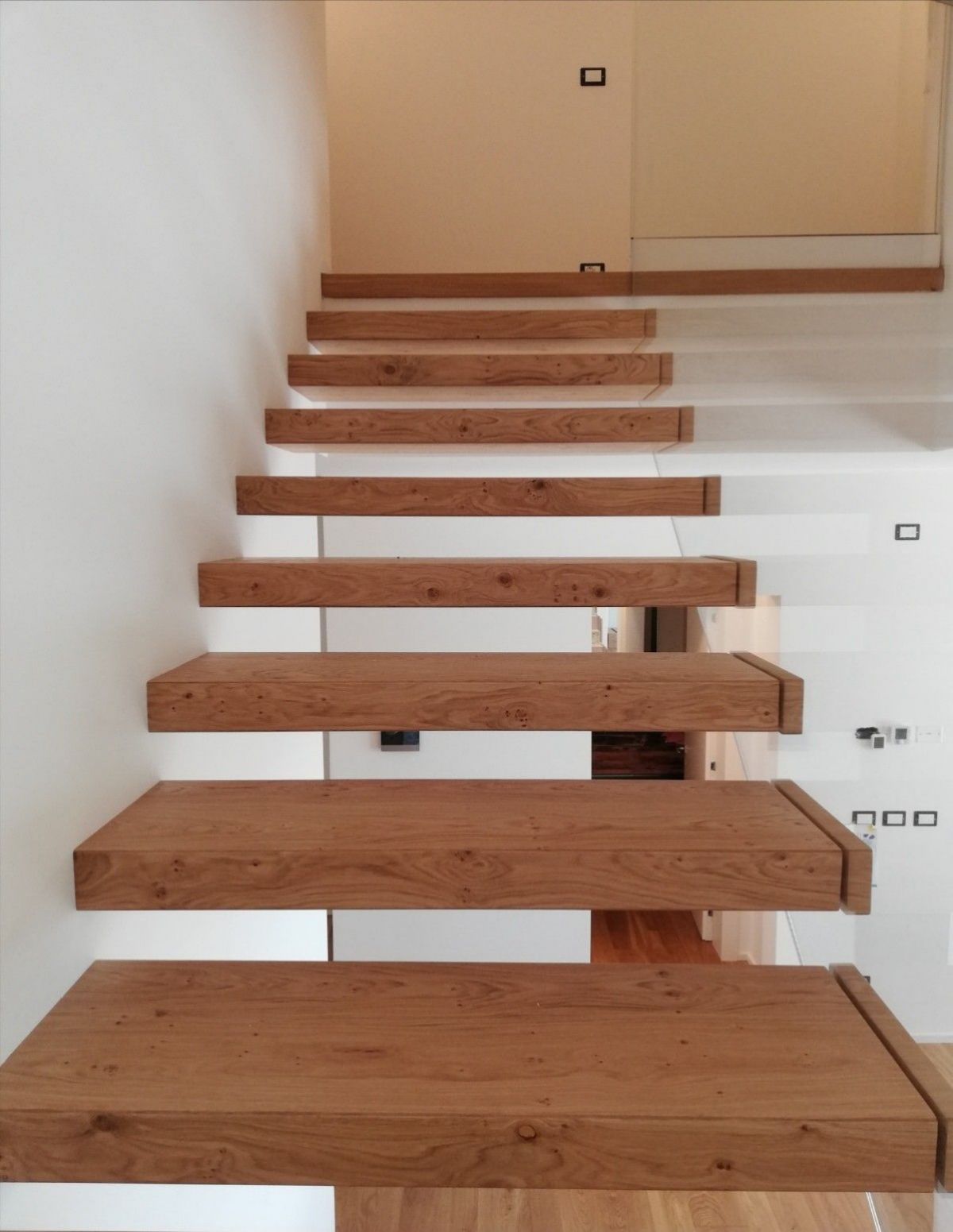 Case in legno Evoluthion  PASSIONE PER IL LEGNO IN QUESTA VILLA DI DESIGN