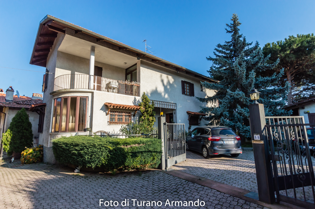 Casa Indipendente in Vendita 