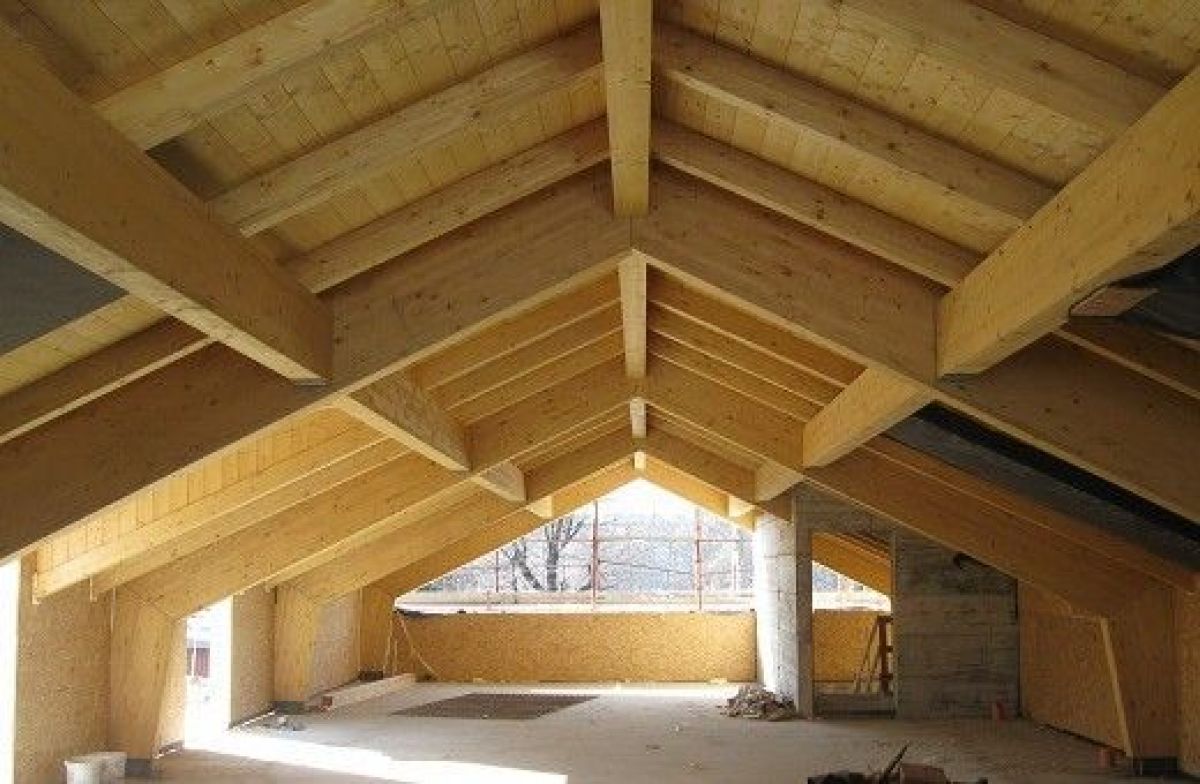 Ampliamenti in legno BCL Bergamasca Costruzioni Legno Tetto  Edificio Residenziale legno lamellare certificato FSC - PEFC