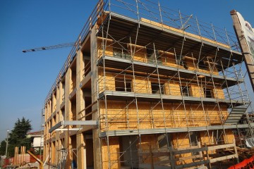 Modello Casa in Legno BCLegno Palazzine XLam Milano di BCL Bergamasca Costruzioni Legno