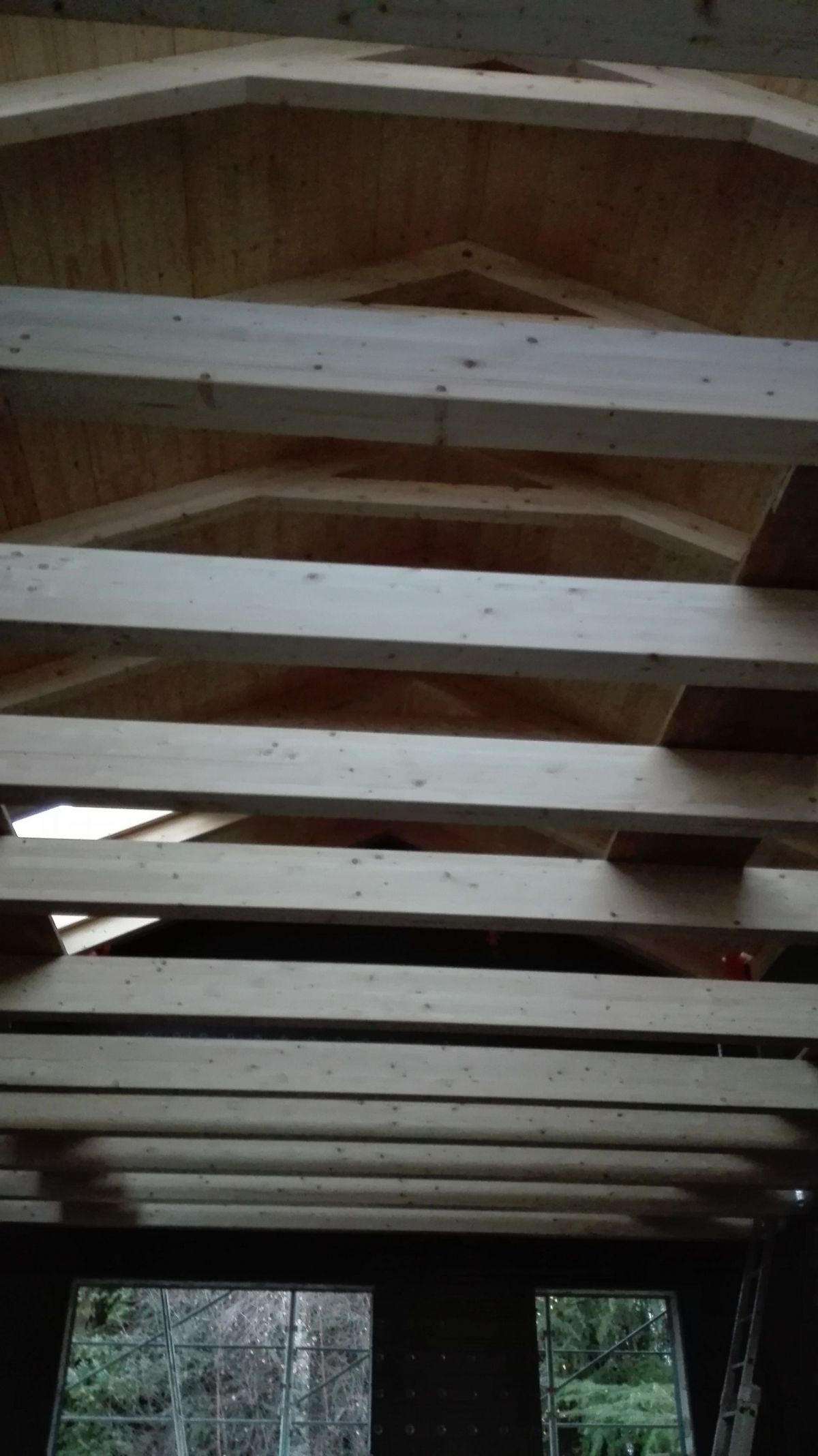 Ampliamenti in legno BCL Bergamasca Costruzioni Legno Tetto sbiancato legno lamellare certificato FSC - PEFC in provincia di Bergamo