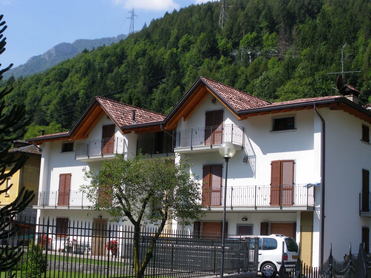 Tetti in Legno in legno BCL Bergamasca Costruzioni Legno Tetto legno lamellare cert. PEFC FSC - provincia di Bergamo