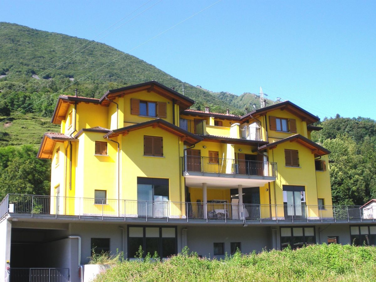 Case in legno BCL Bergamasca Costruzioni Legno Legno lamellare cert.  Pefc - Fsc - provincia di Bergamo