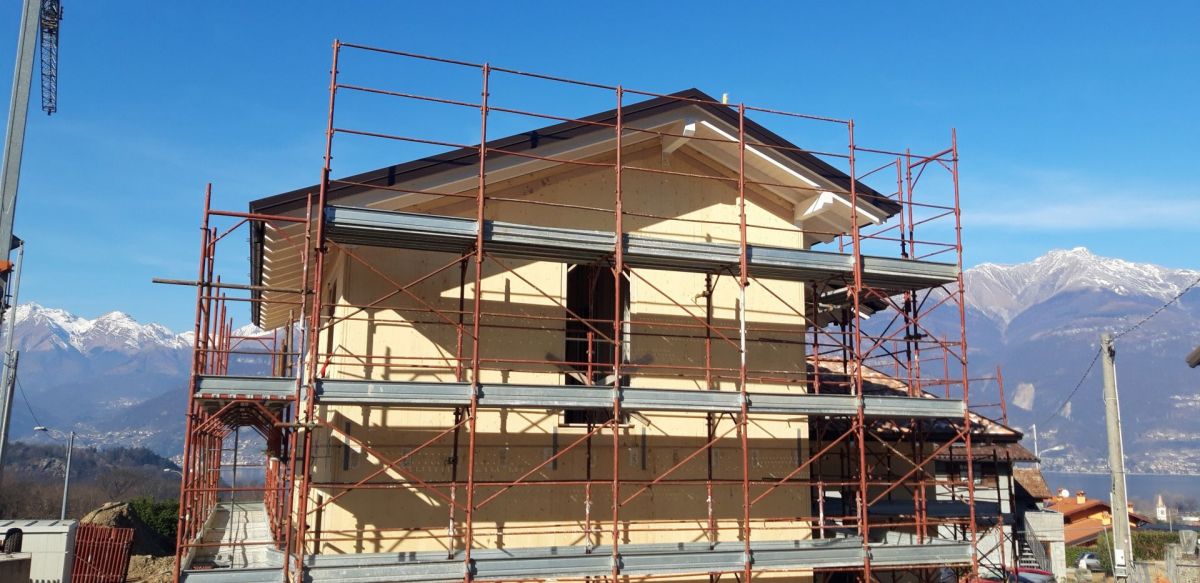 Case in legno BCL Bergamasca Costruzioni Legno Villa in XLAM a Colico LC
