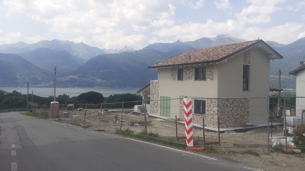 Case in legno BCL Bergamasca Costruzioni Legno Villa Lecco Tecnologia in XLAM 