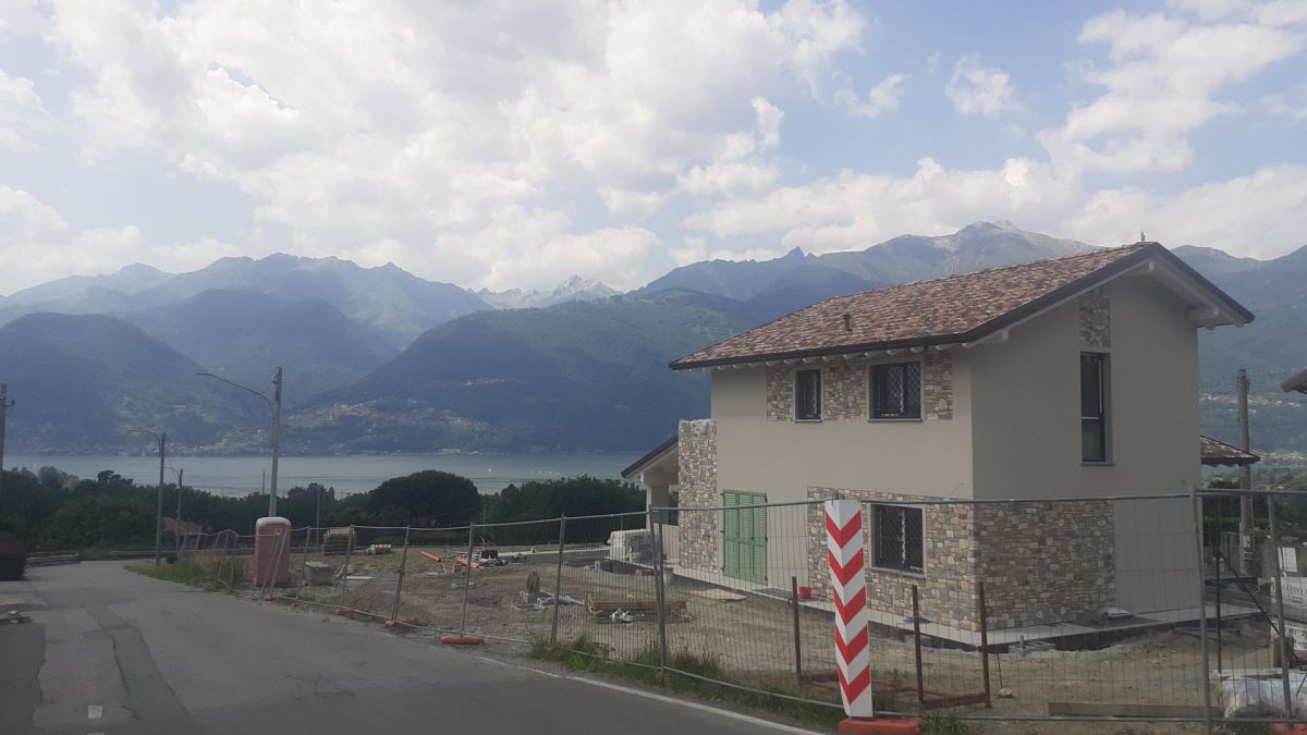 Case in legno BCL Bergamasca Costruzioni Legno Villa Lecco Tecnologia in XLAM 