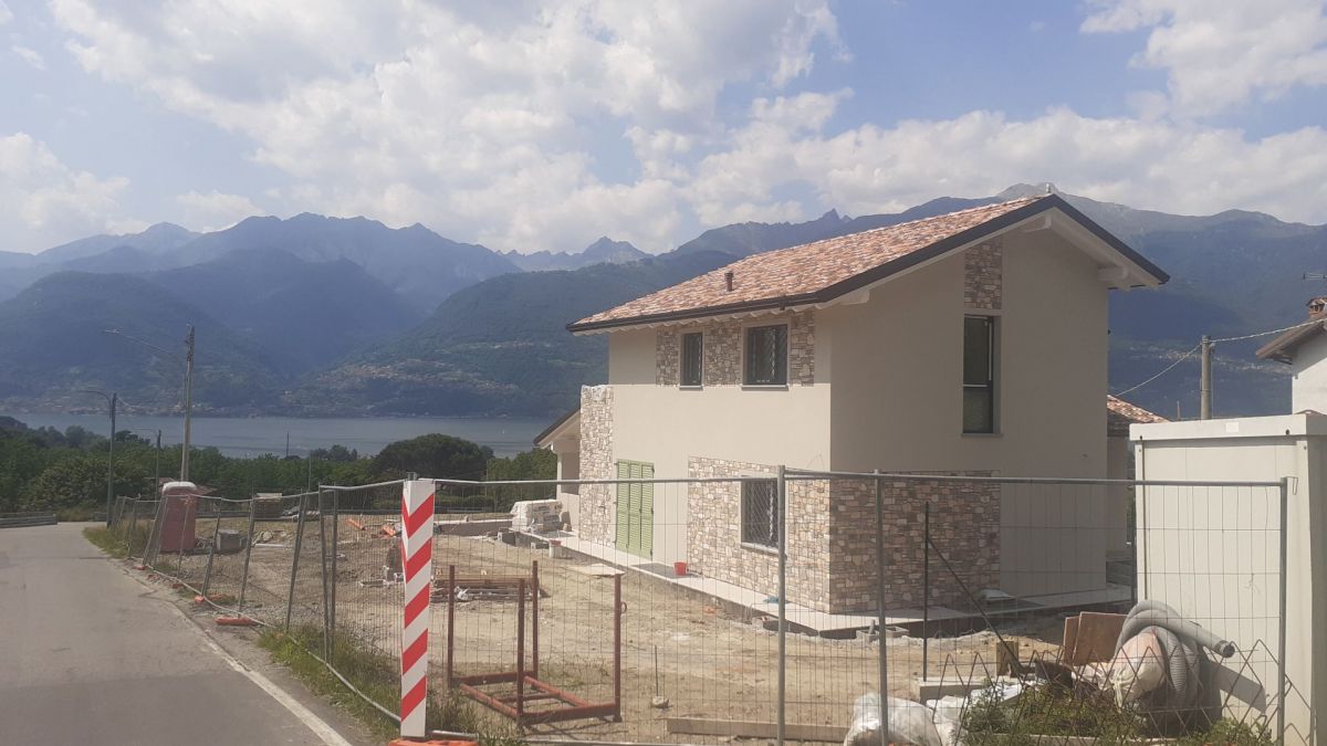 Case in legno BCL Bergamasca Costruzioni Legno Villa Lecco Tecnologia in XLAM 