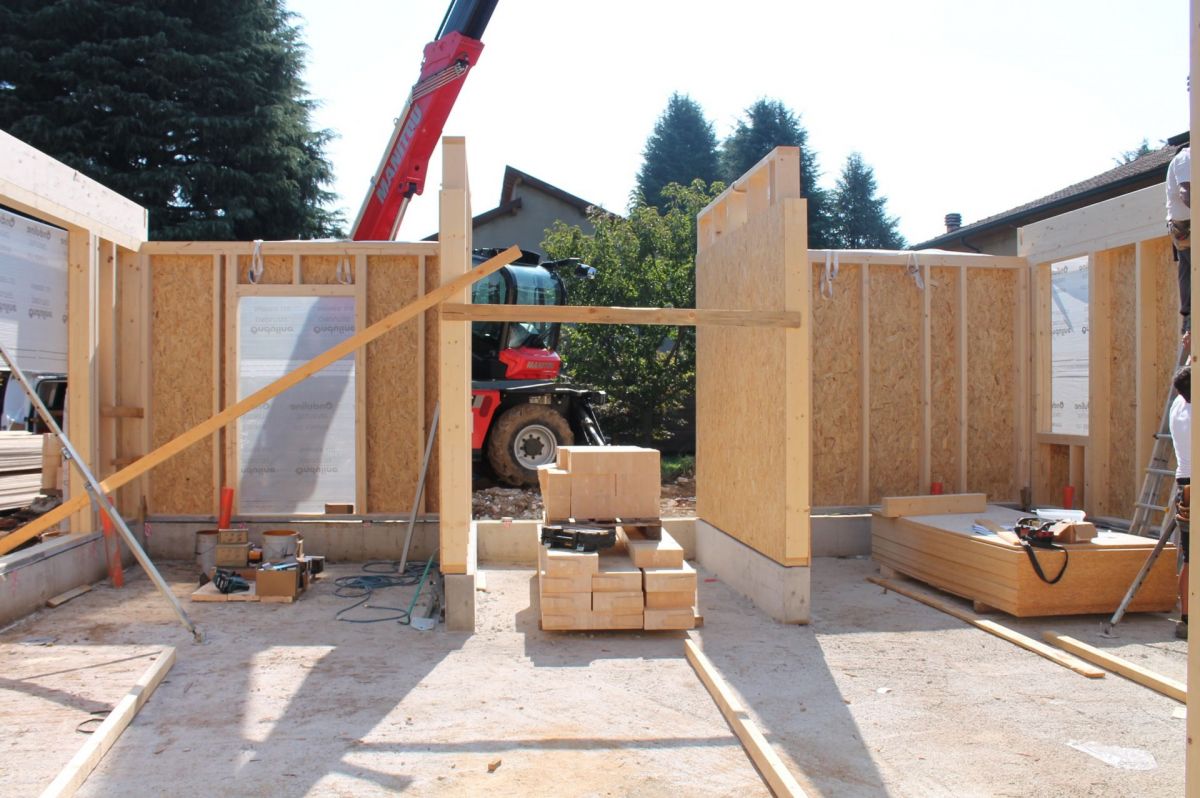 Case in legno BCL Bergamasca Costruzioni Legno Casa a TELAIO  Merate LC