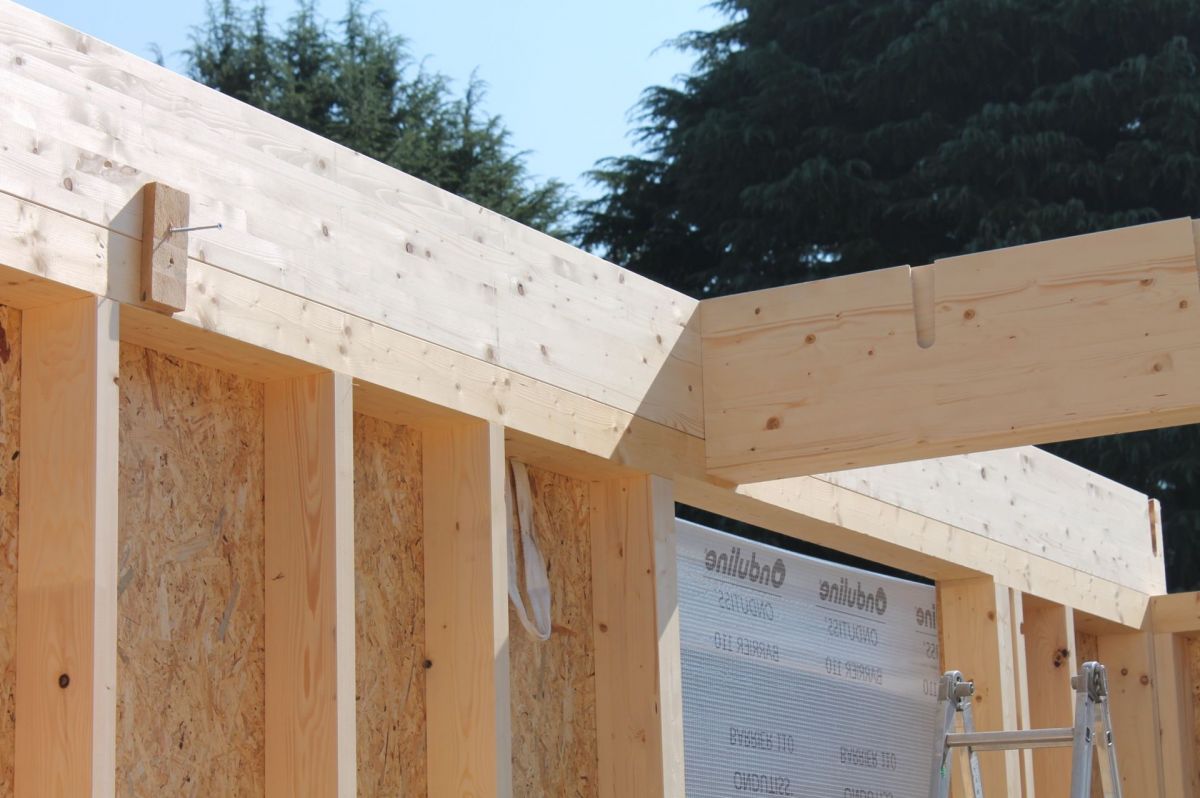 Case in legno BCL Bergamasca Costruzioni Legno Casa a TELAIO  Merate LC