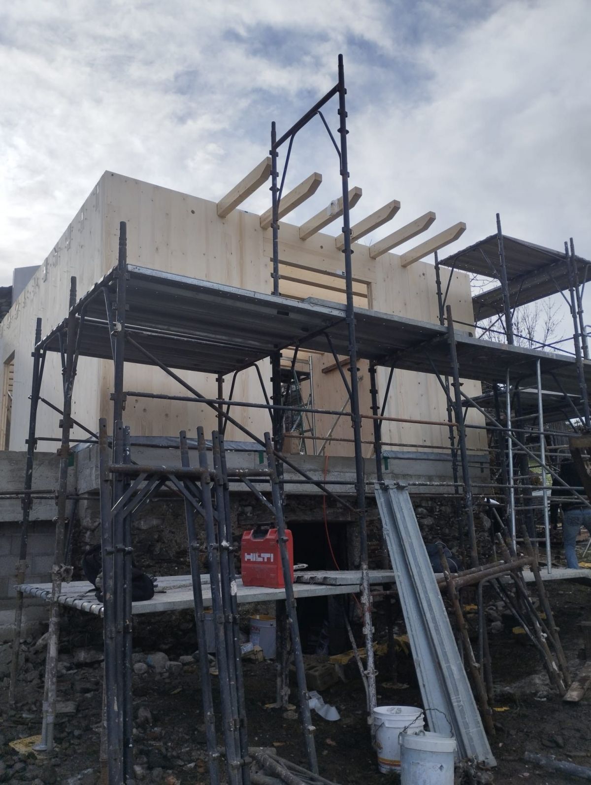 Case in legno BCL Bergamasca Costruzioni Legno BCLegno Villa Xlam demolizione 