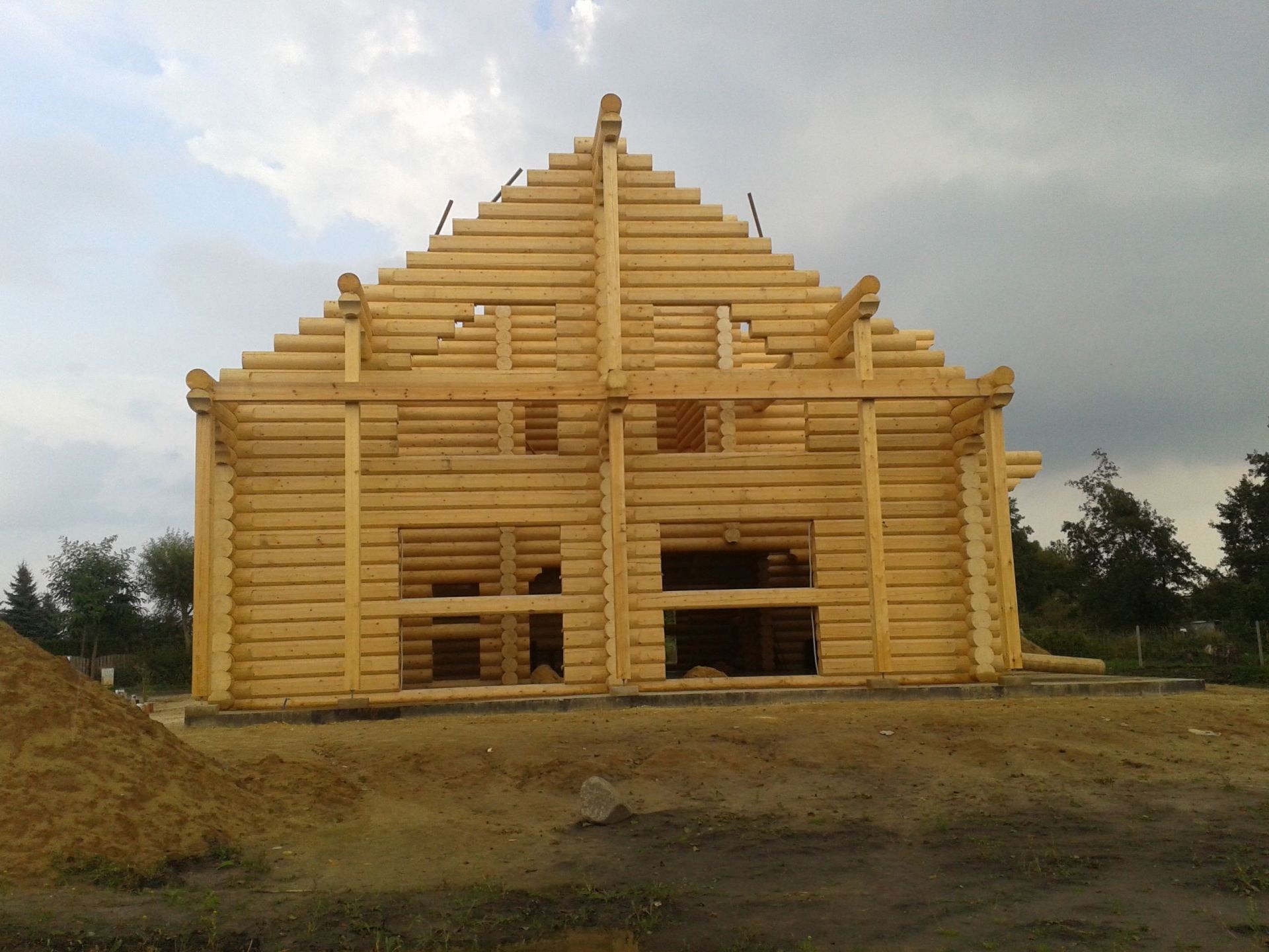 Case in legno HEALTHY LIFE HOUSES & WHEELS HOUSES struttura in tronchi di legno (abete, larice e cedro siberiano)