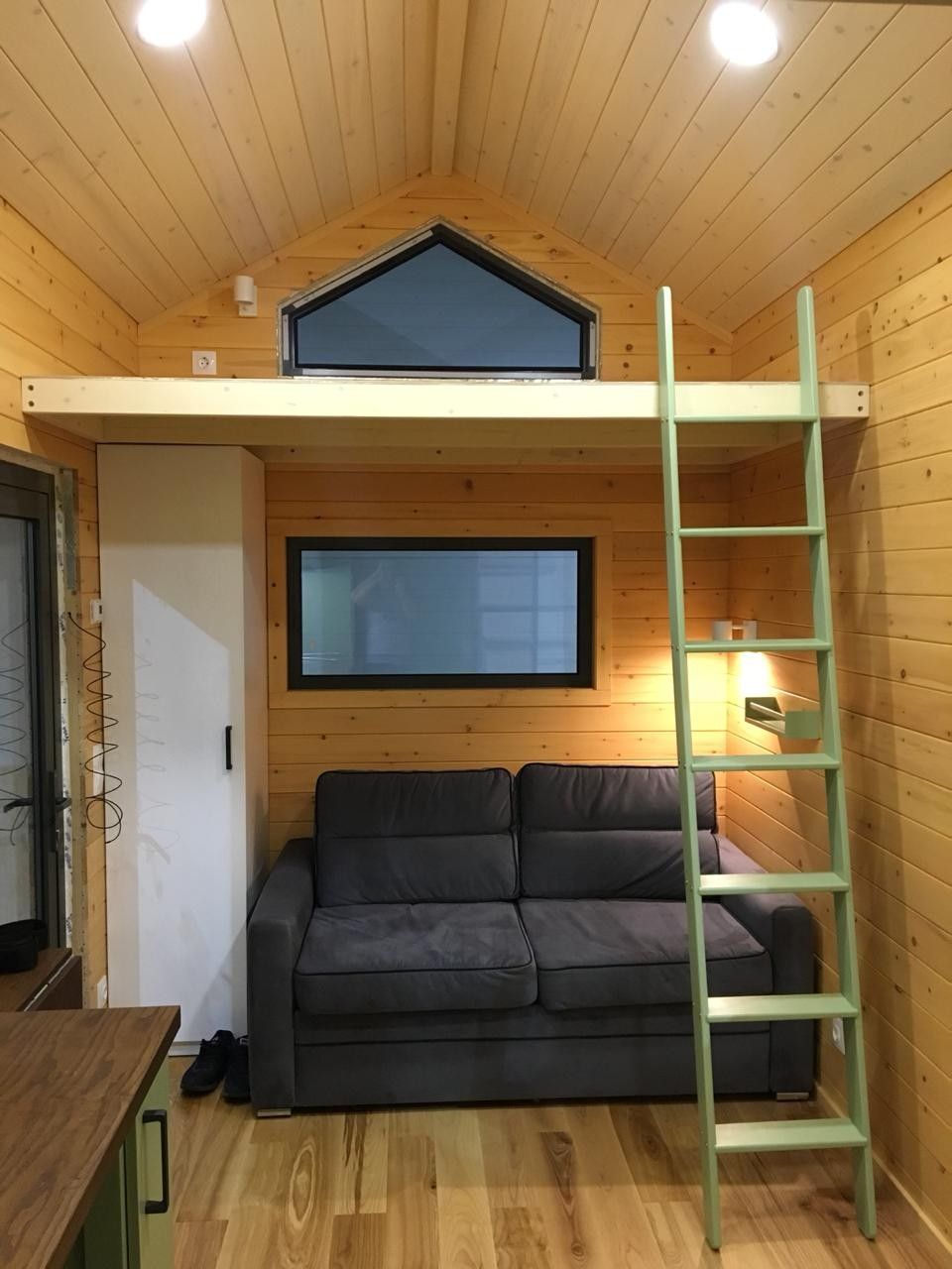 Sopraelevazioni in legno HEALTHY LIFE HOUSES & WHEELS HOUSES casa sulle ruote Italia Tour realizzata