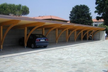 Modello Casa in Legno Pensiline Fotovoltaiche di Bergamasca Costruzioni Legno