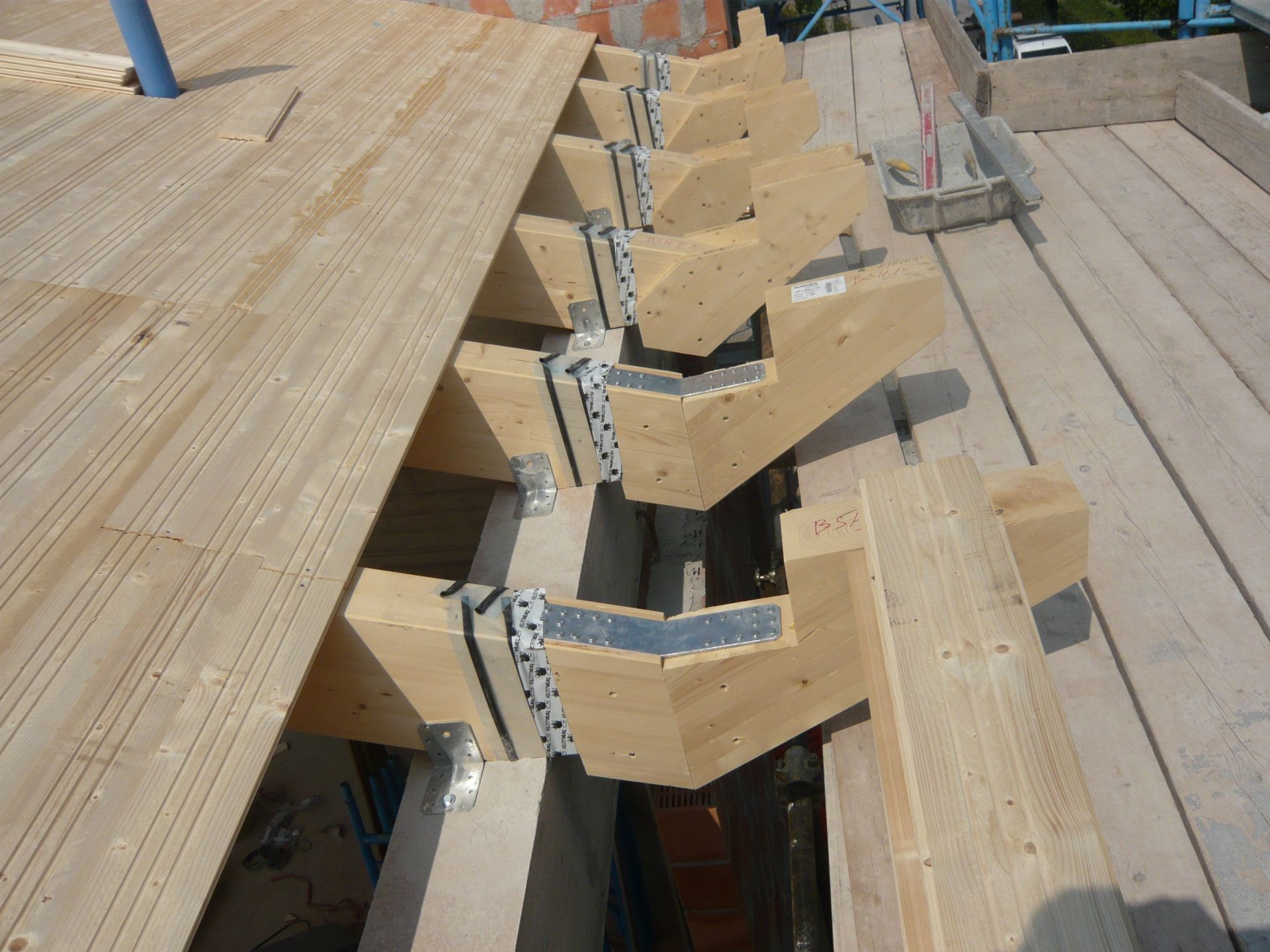 Chioschi e Gazebi in legno Bergamasca Costruzioni Legno Struttura Industriale Tetto in legno lamellare