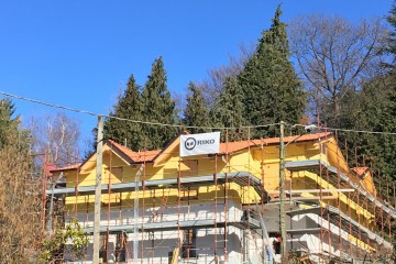 Modello Sopraelevazione in Legno Sopralzo 4 di RIKO-HISE srl - Arch. Daniele Bonzi