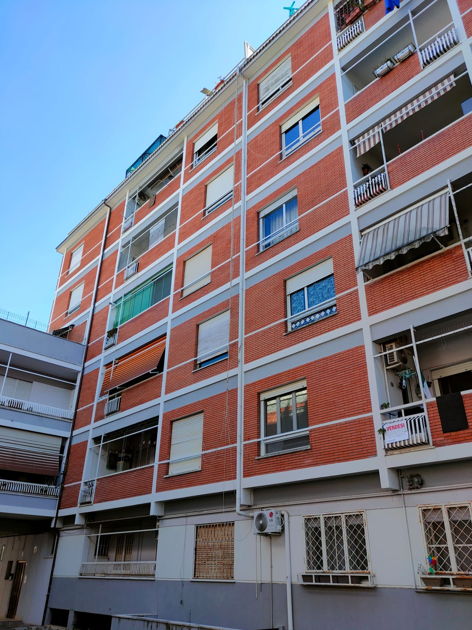 CONDOMINIO LATINA realizzato da Pasquale MOSCHELLA, a Casagiove