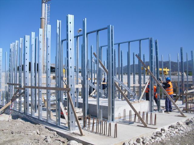 Realizzazione costruzione industriale realizzato da Andrea Randazzo, Assistenza tecnica a Massa