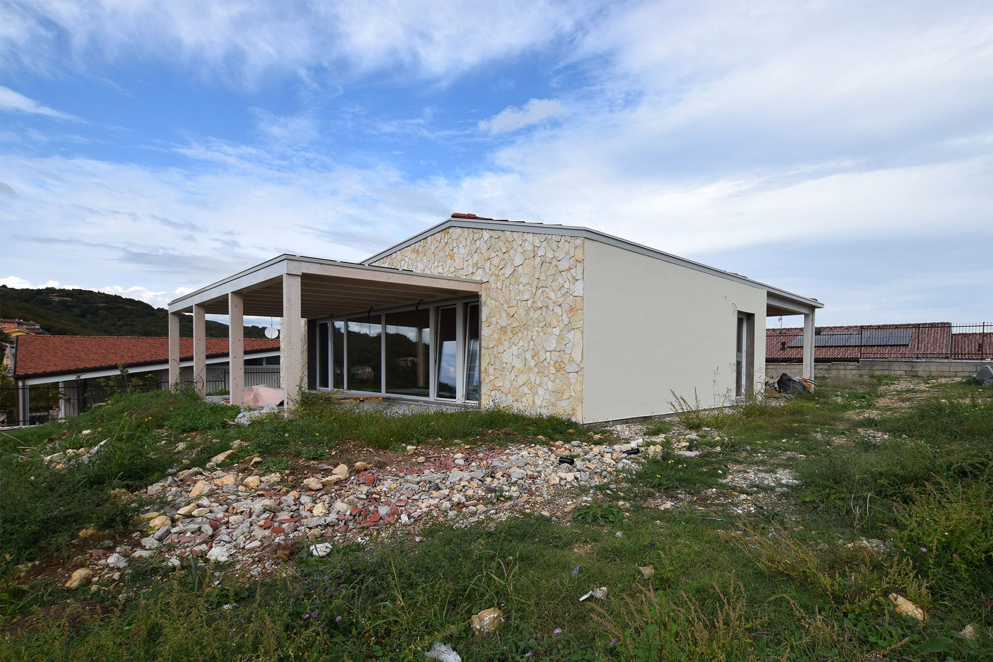 Casa passiva in pietra realizzato da Architetto Màrcio Tolotti, Assistenza tecnica a Verona