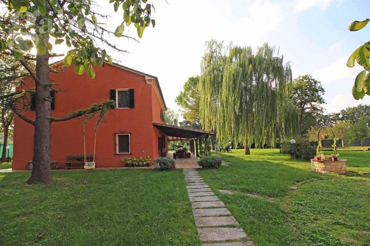 Casa Indipendente Ostra SV03617VRG