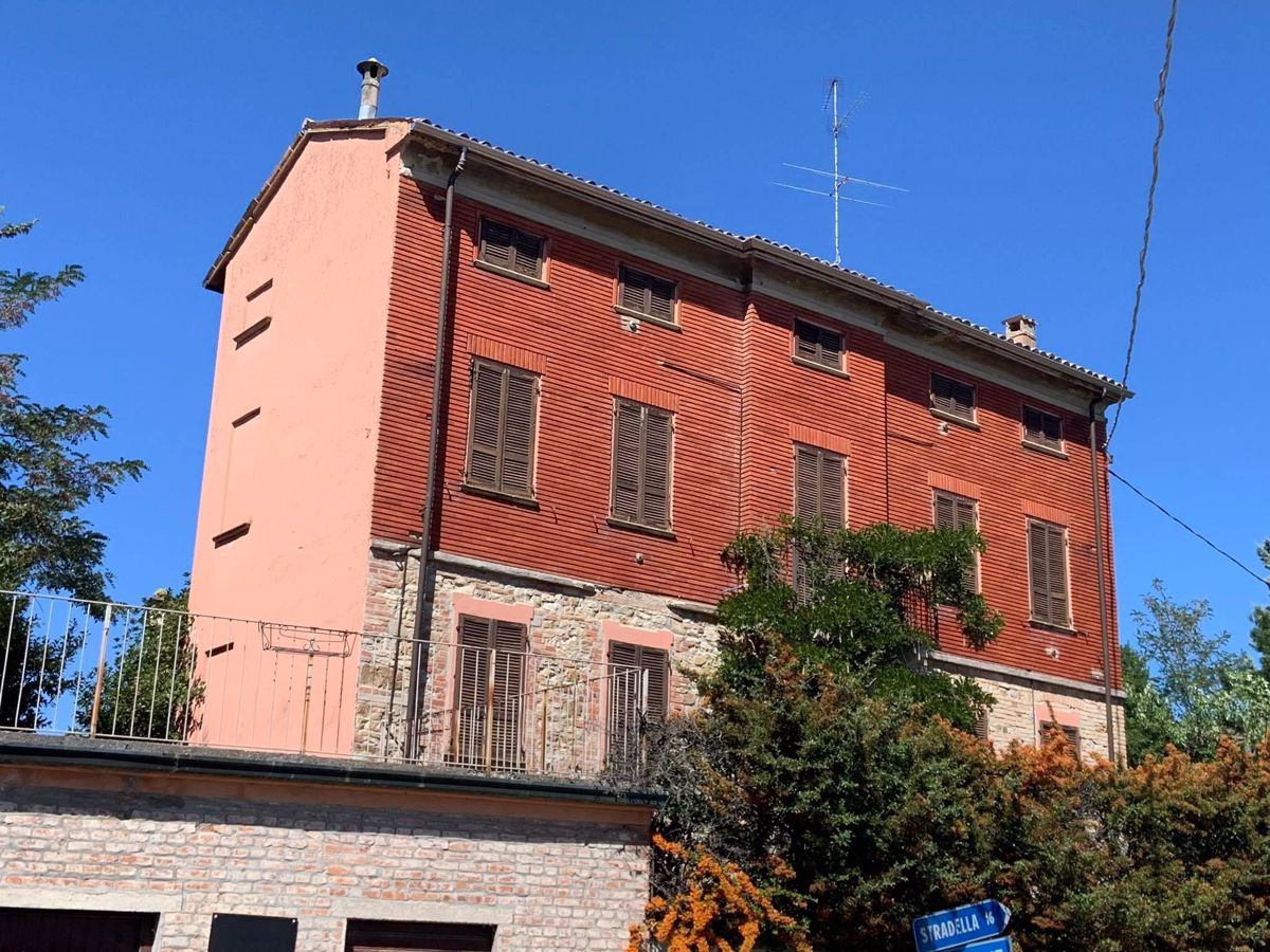 Casa Indipendente Montecalvo Versiggia S2020VRG
