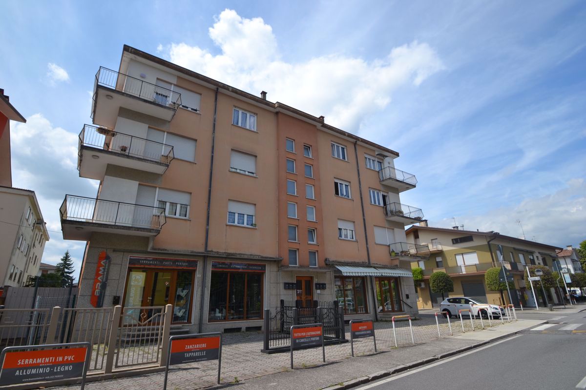 Negozio Spilimbergo UF 21ACG