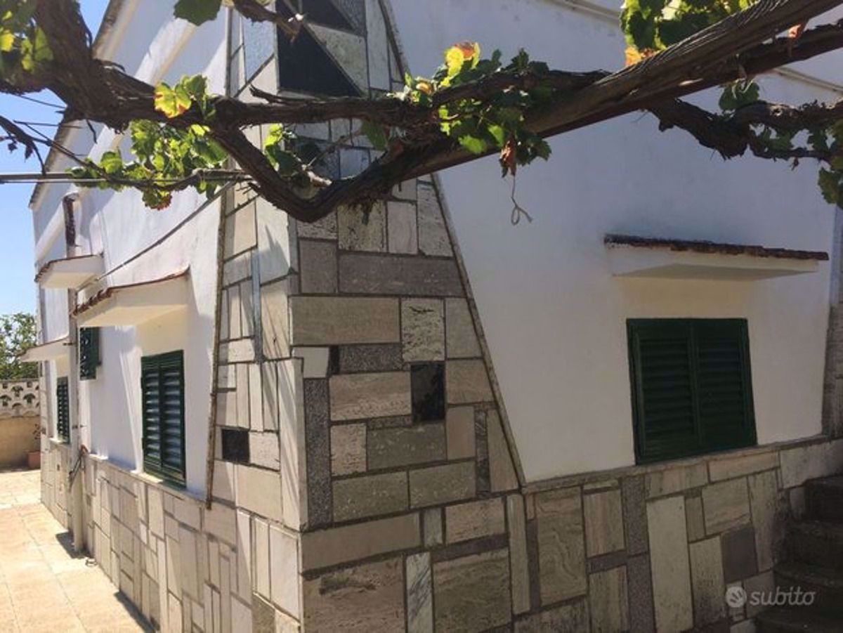Villa o villino Brindisi CD023VRG