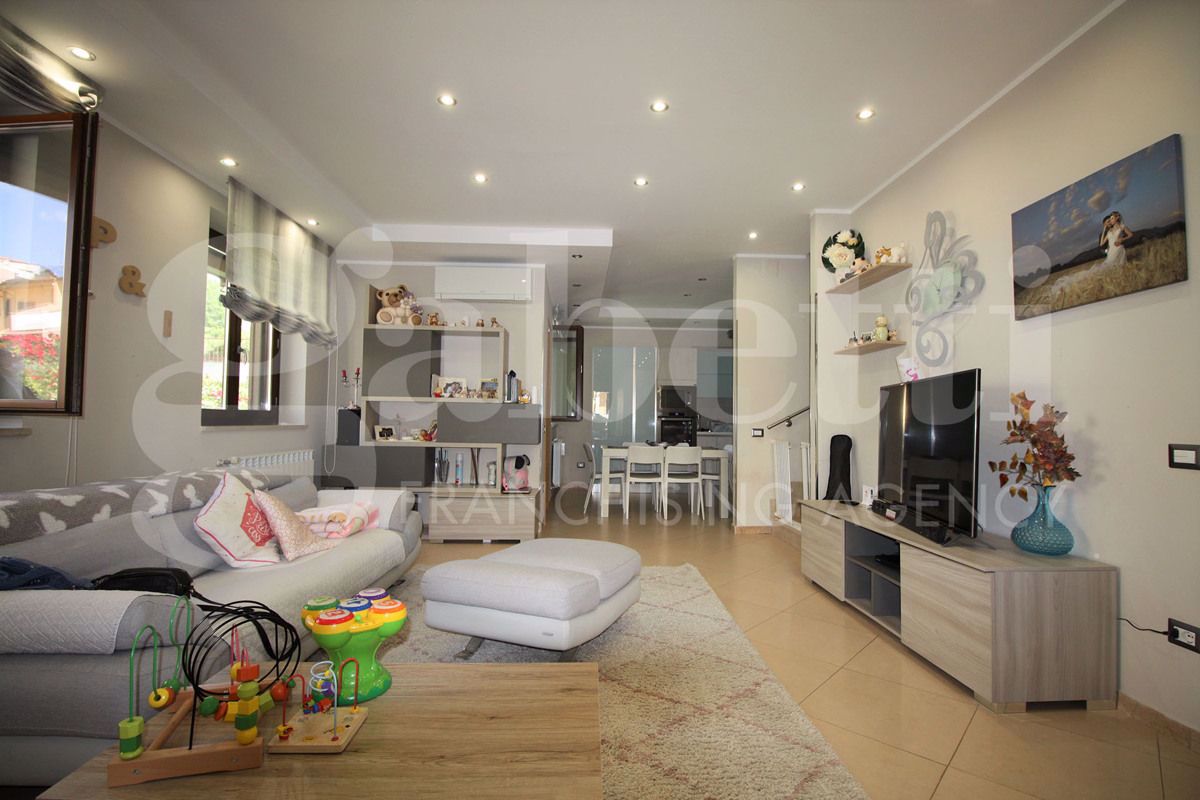 Villa o villino Isernia FZ CRNLNNVRG