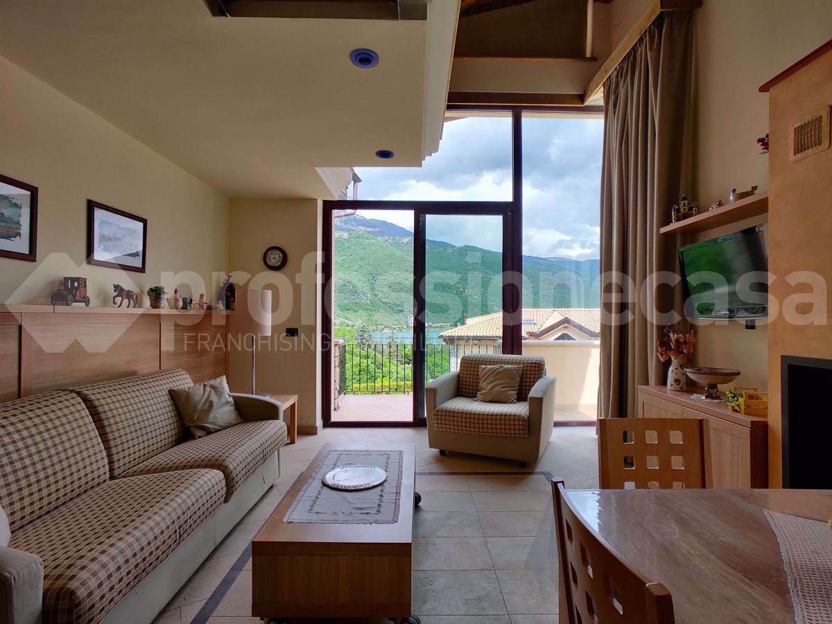 Loft/Open Space Villalago 2121VRG