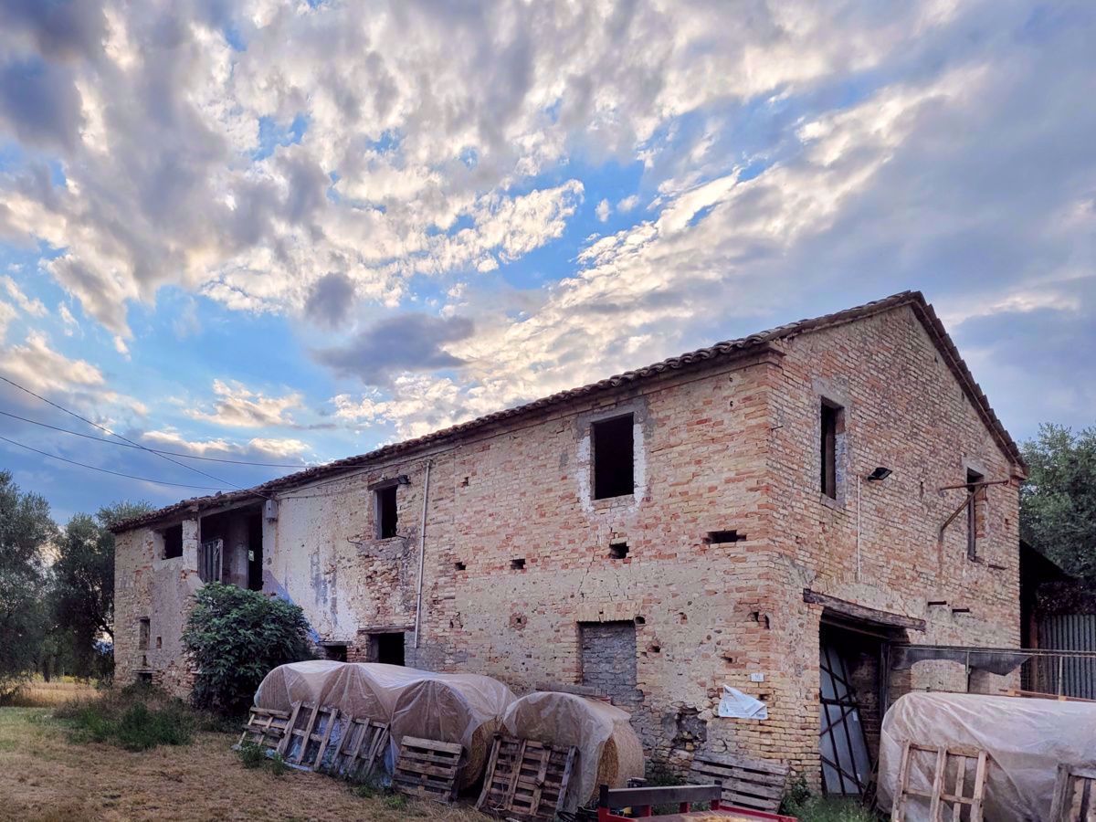 Rustico/Casale/Corte Colli del Tronto OC2142VRG