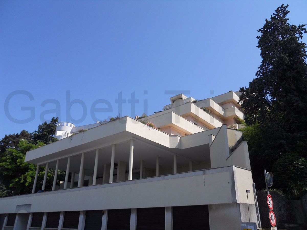 Box/Posto auto Trieste 895VRG