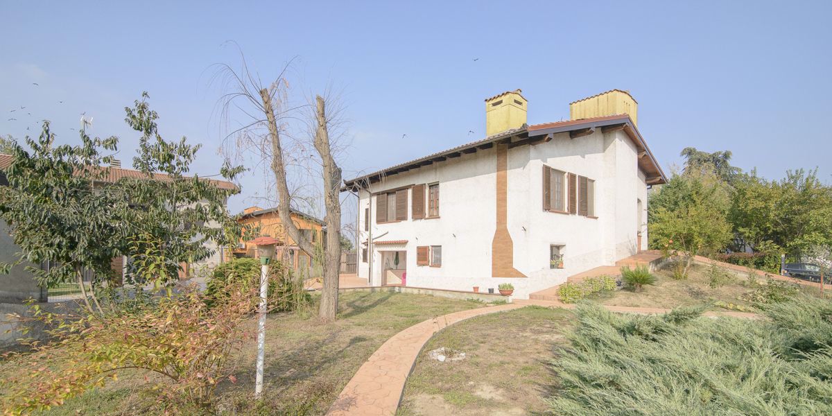 Villa o villino Casanova Lonati S5555VRG