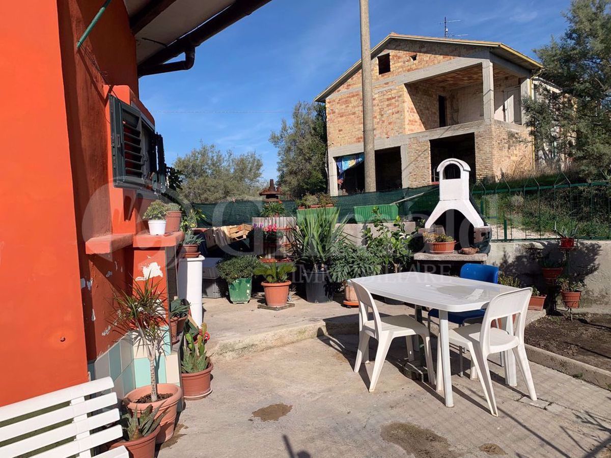 Casa Indipendente Belvedere Ostrense 5138VRG