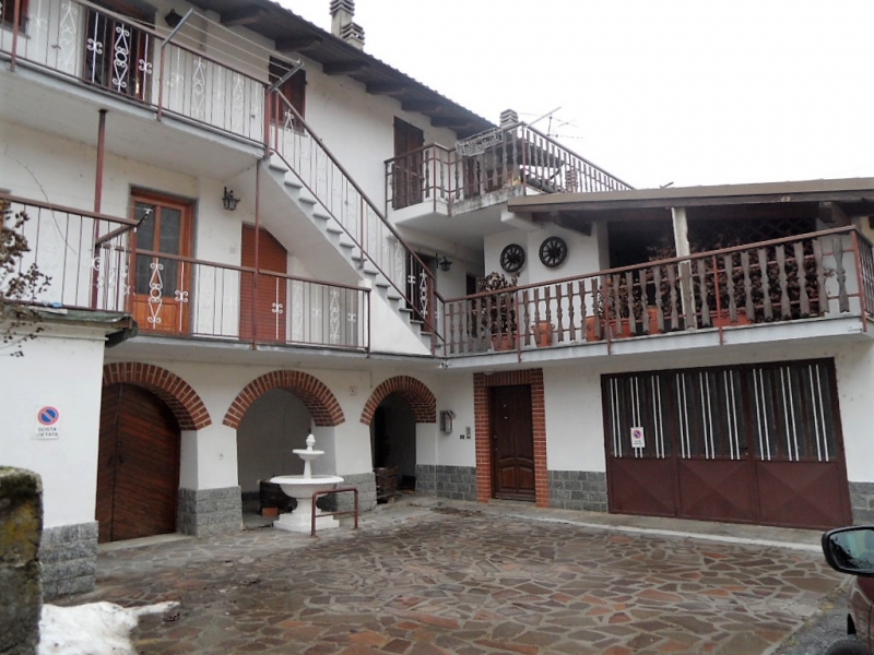 Villa bifamiliare Bagnasco 73g