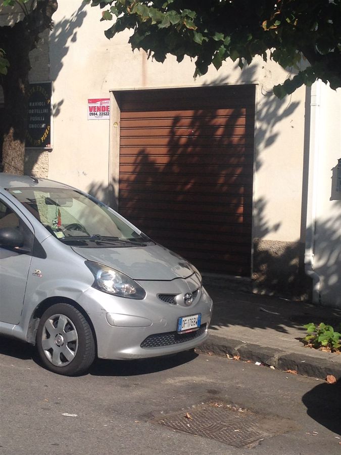 Magazzino in Vendita Cosenza