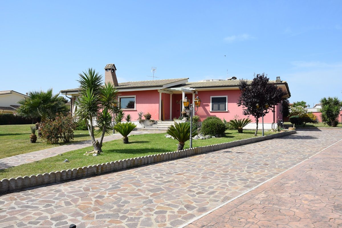 Villa singola in Vendita Anzio