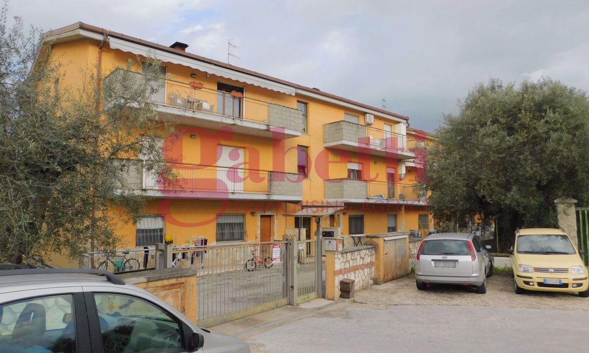Affitto Box/Posto auto Pozzilli
